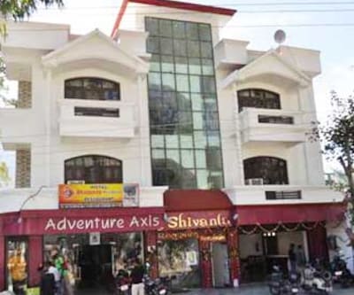 Hotel Shivanta Residency
